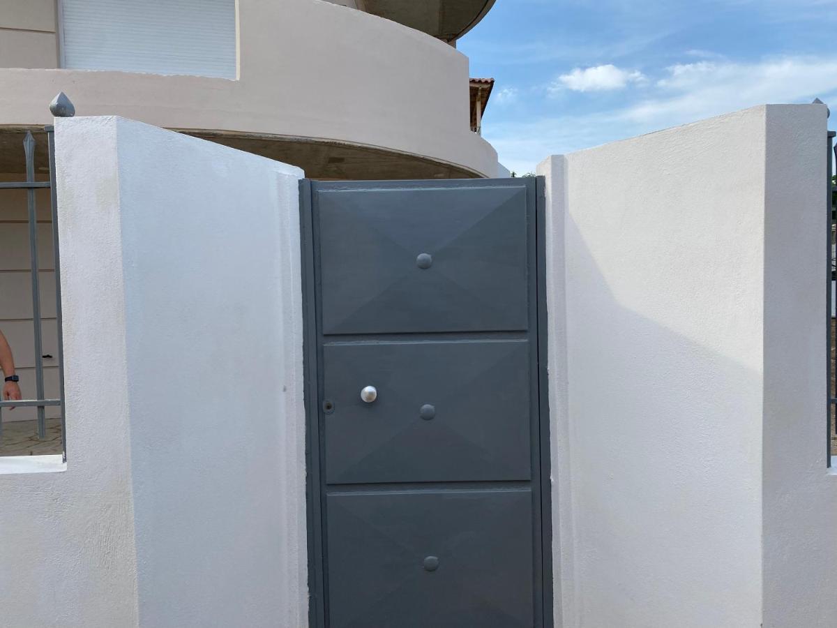 Lmj Apartments Artemida  Exterior photo